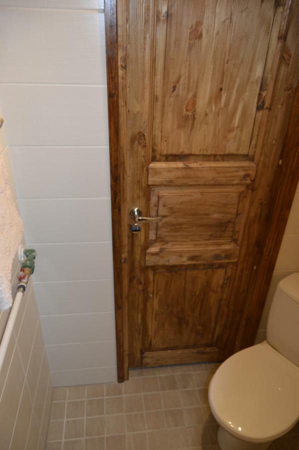 Riia 10, 2-Bedroom Apartment - 2 Big Beds 1 Extra Bed-Parking Free Tartu Bagian luar foto